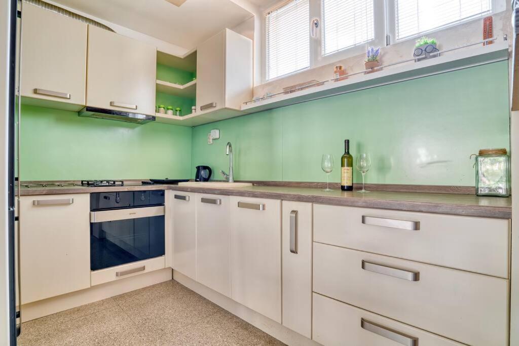 Cozy Nest Apartment- Central And Seaboard With Elevator Kotor Exterior foto